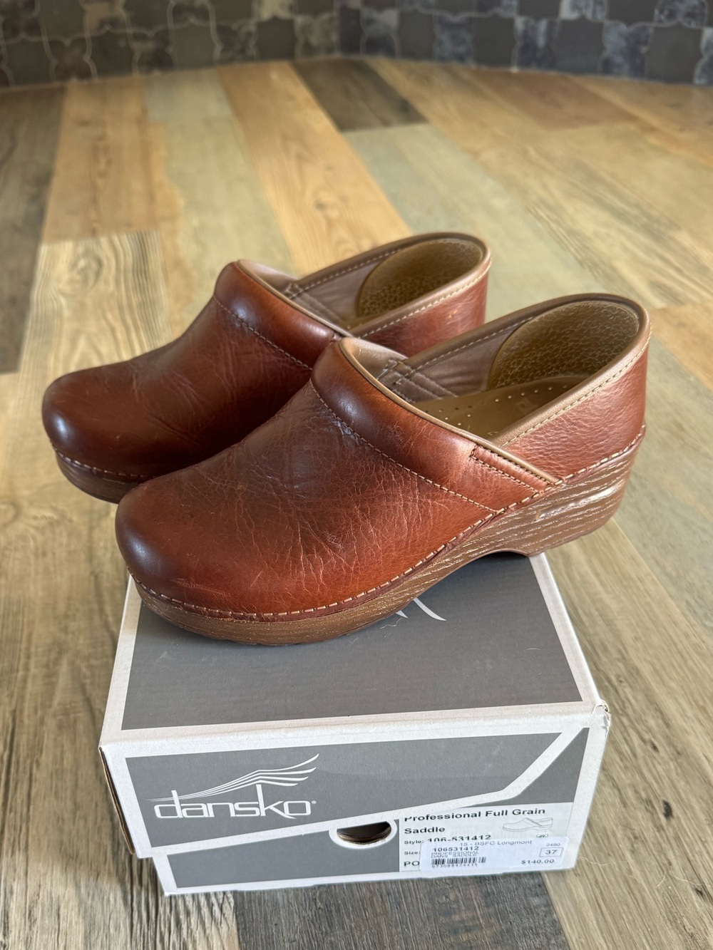DANSKO Professional full grain leather clog